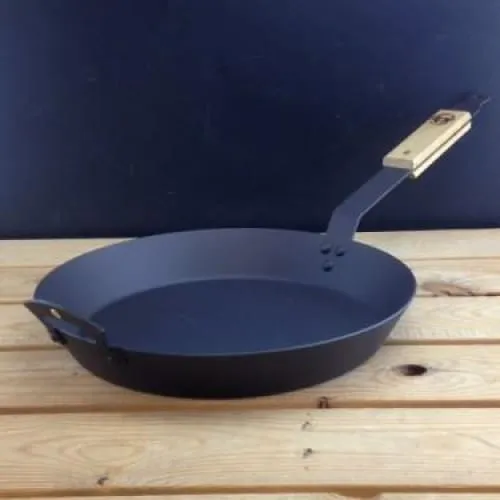 Netherton Spun Iron Frying Pan with Helper Handle