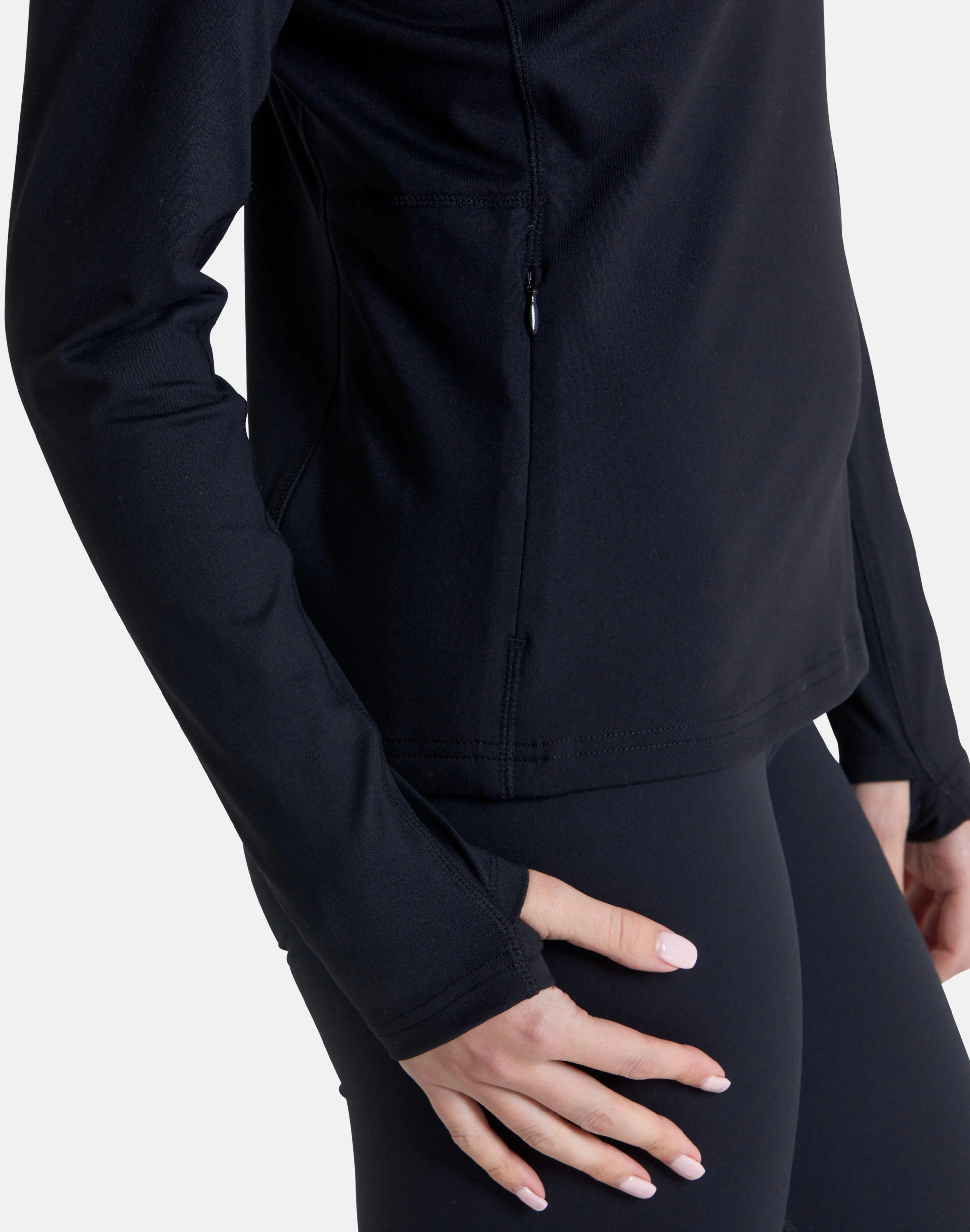 Relentless 1/4 Zip in Black